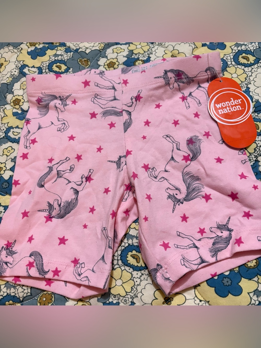 Wonder Nation girls size 6 year to 7 year pink unicorn shorts